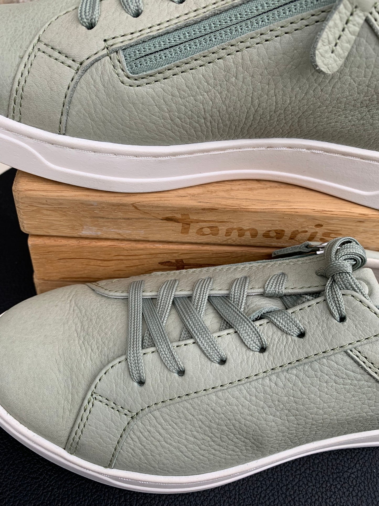 Ledersneaker