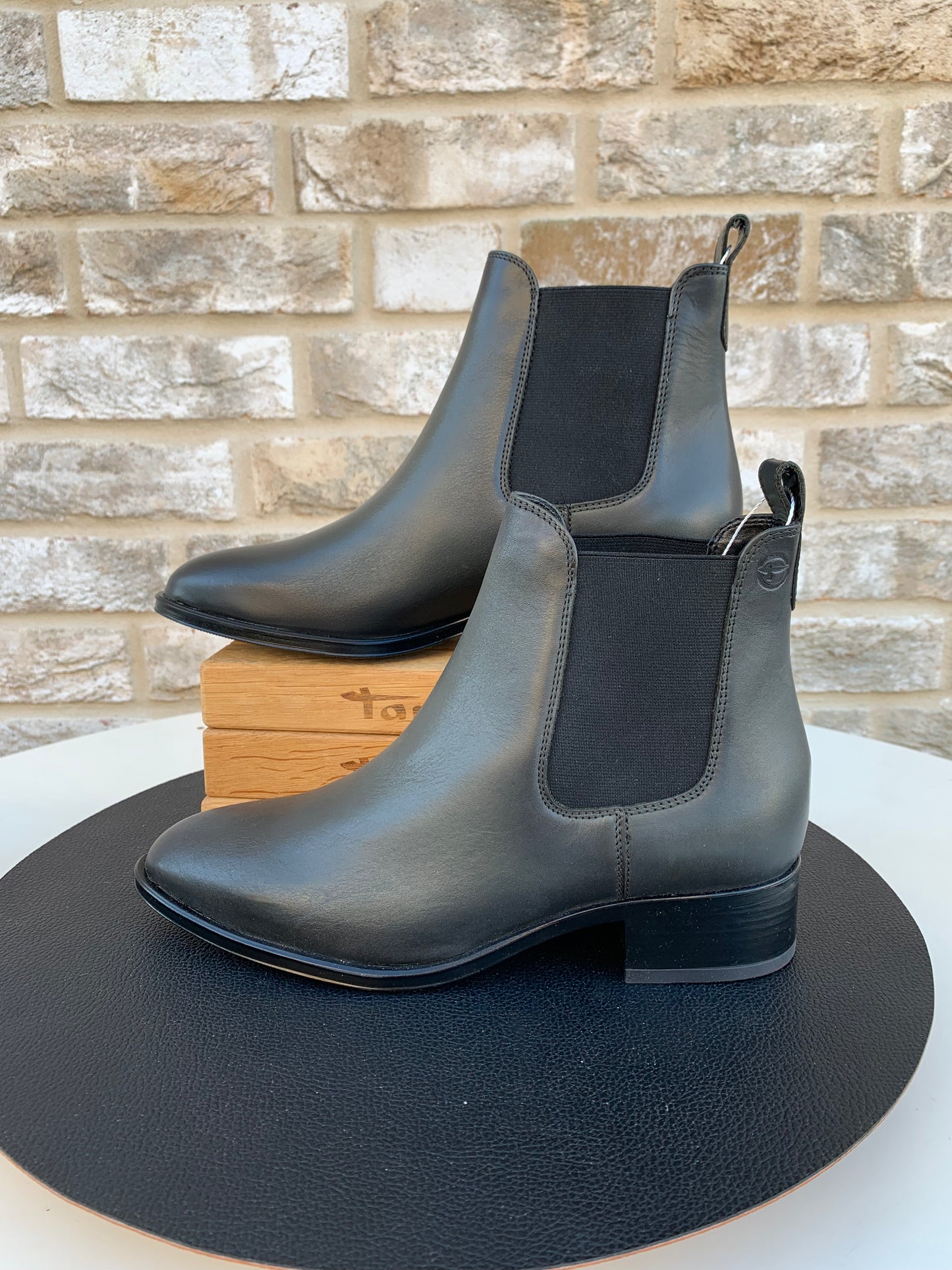 Chelsea Boot