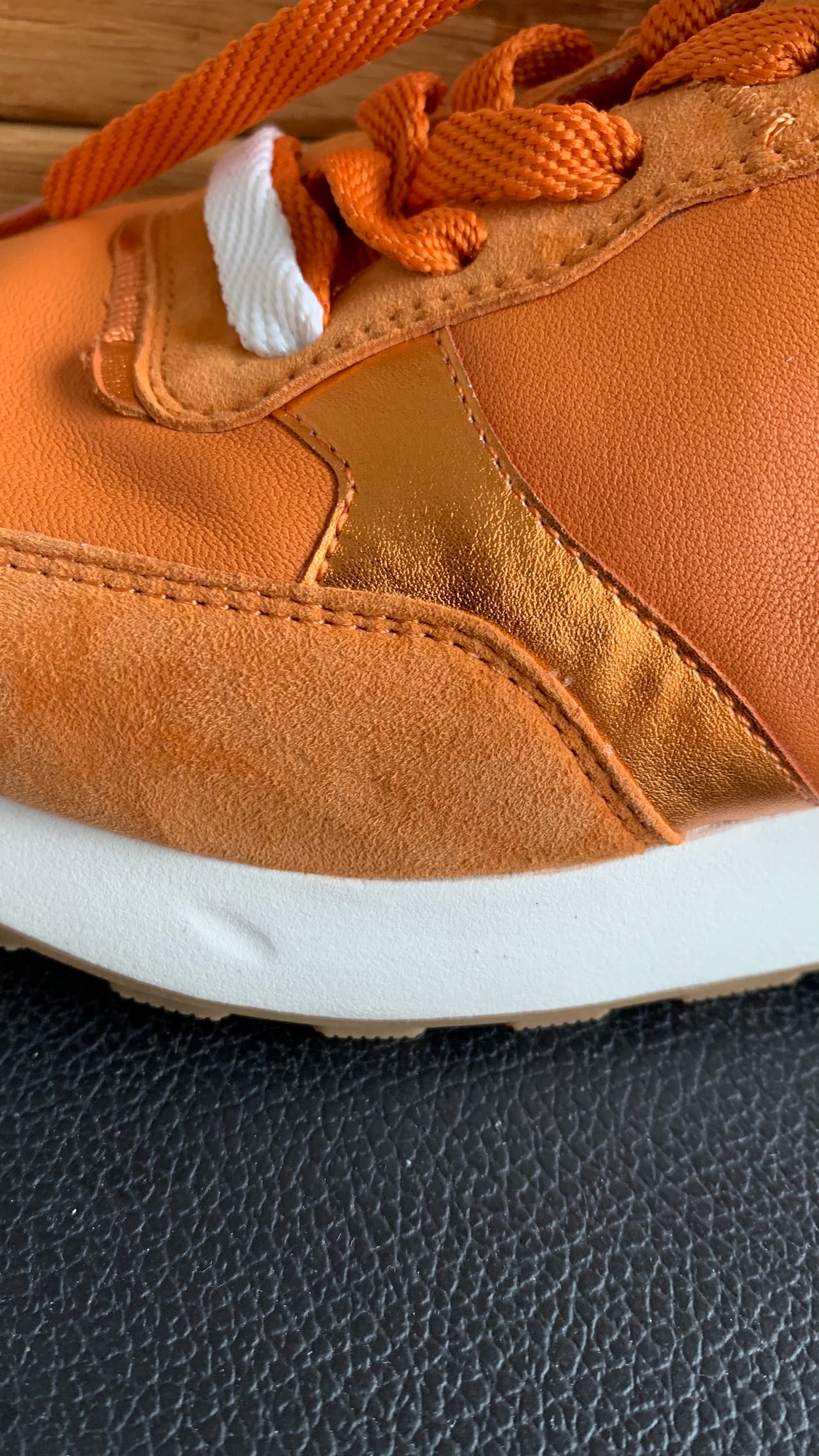 Sneaker