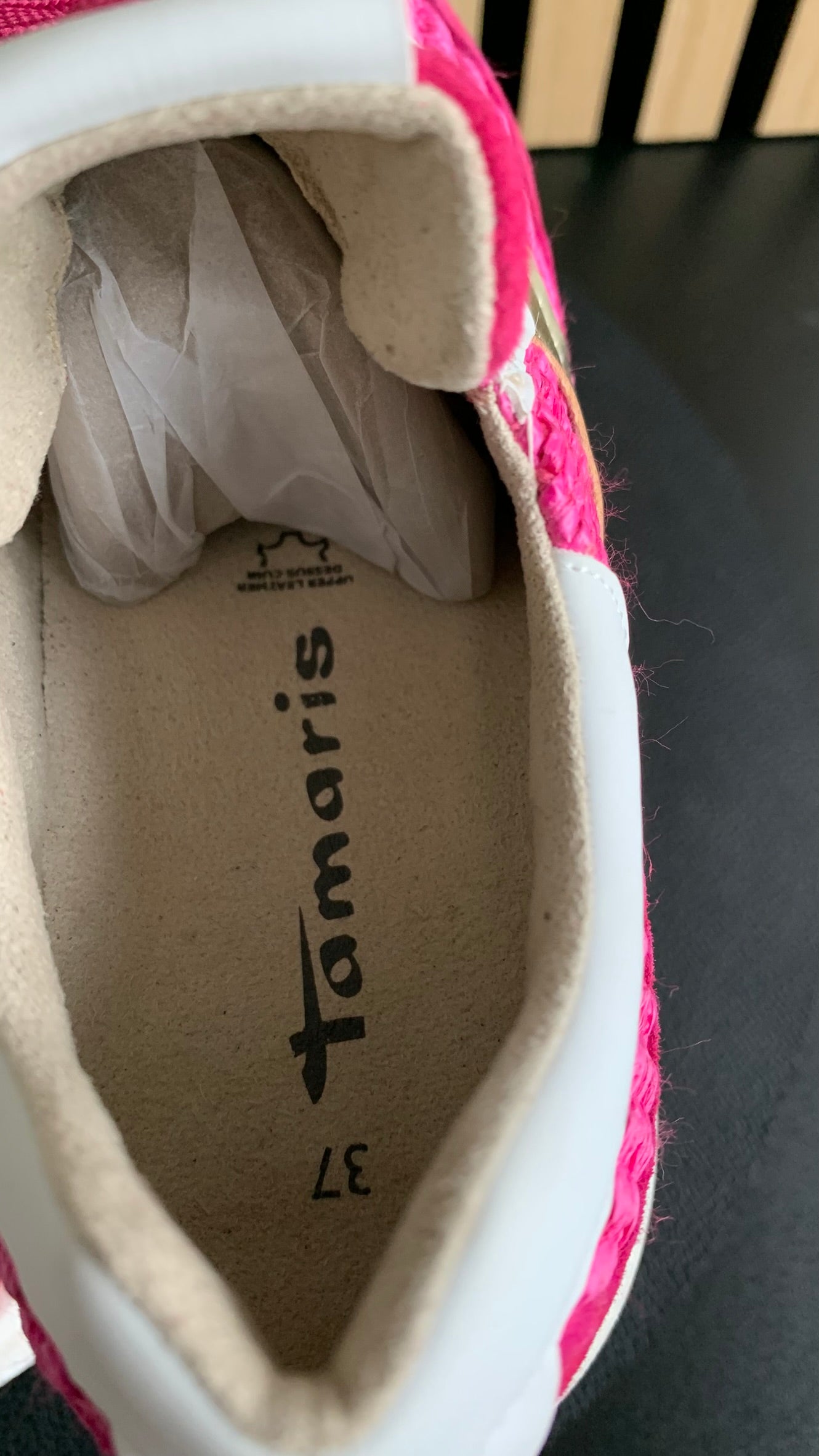 Sneaker