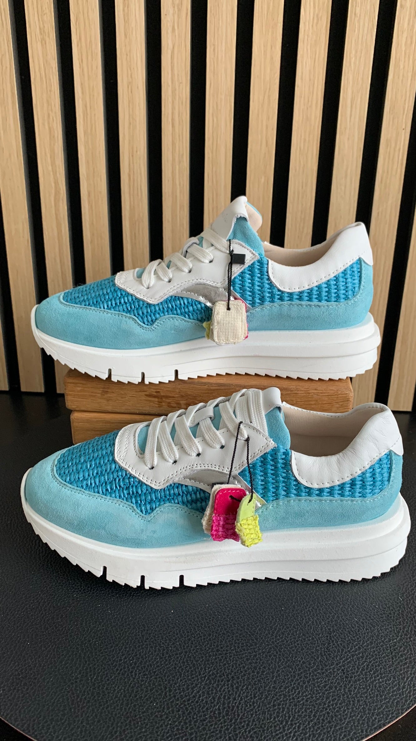 Sneaker