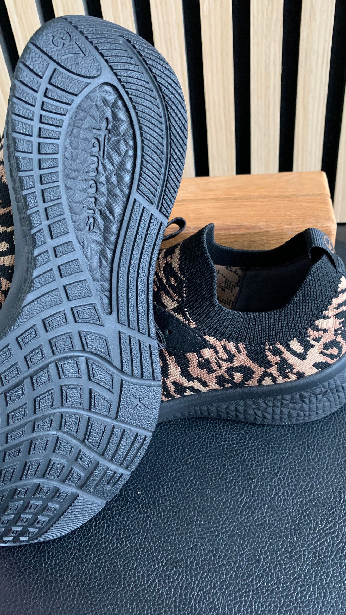 Sneaker