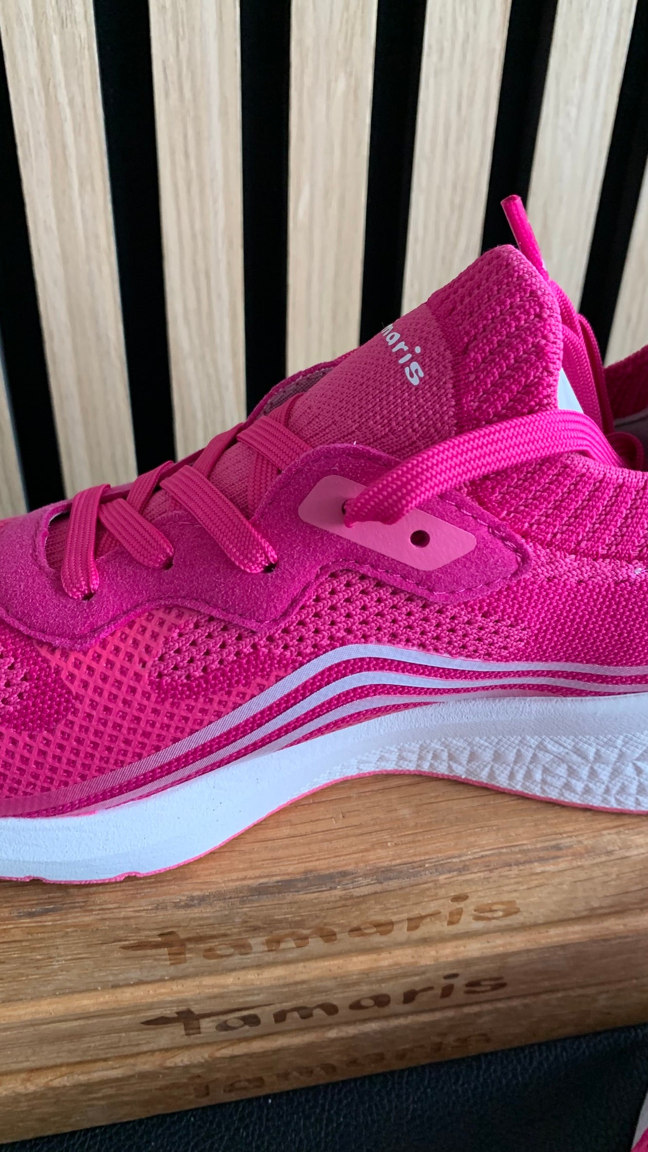 Sneaker