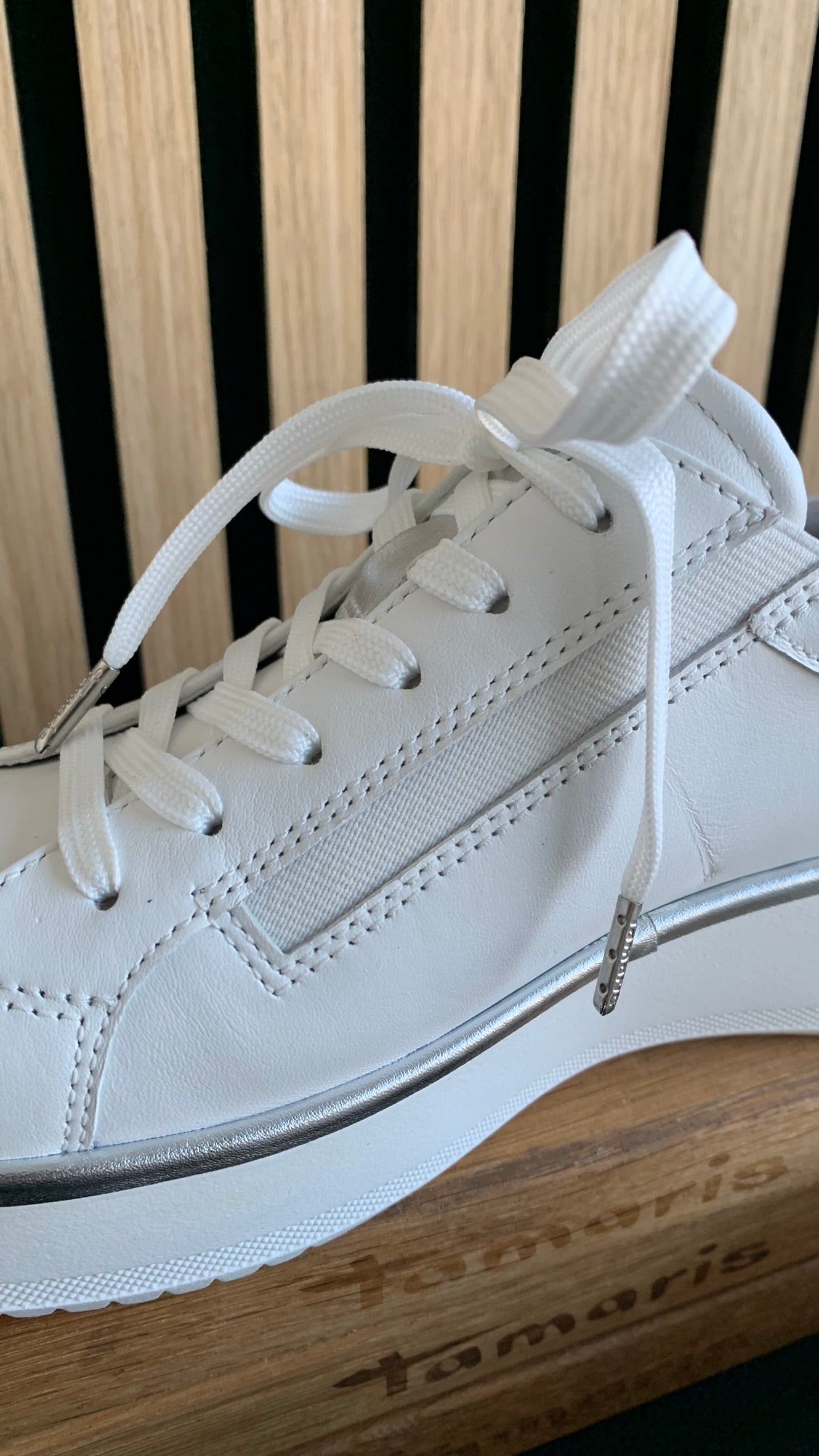 Sneaker Leder