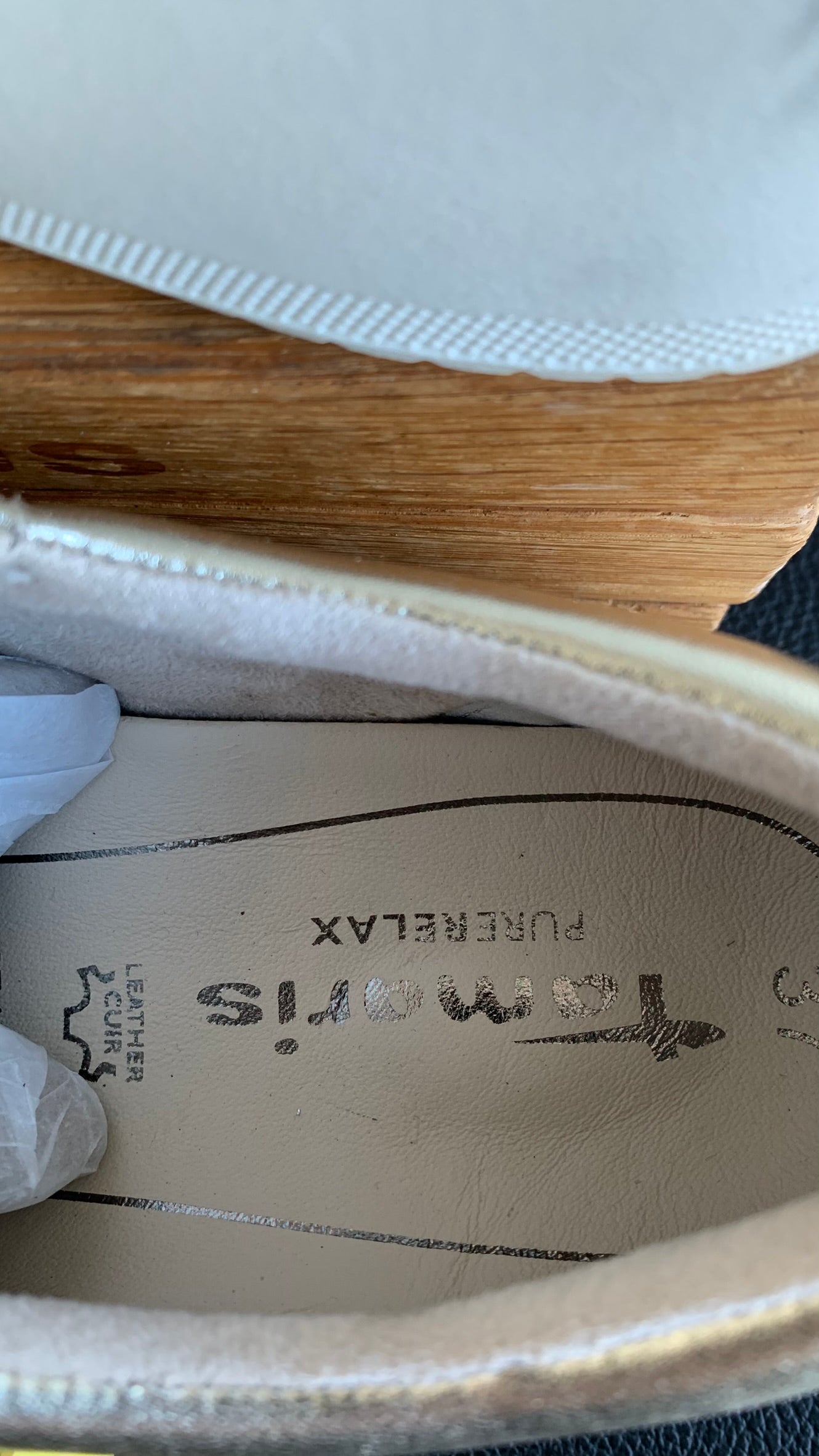 Sneaker