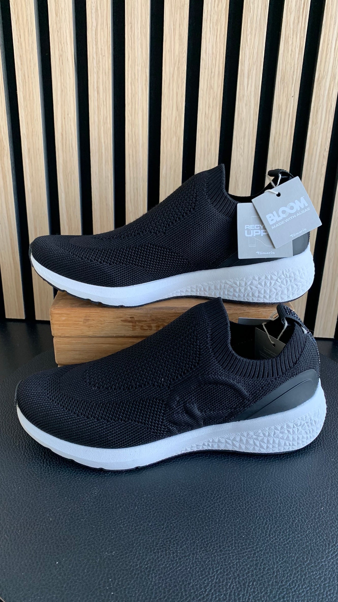 Sneaker