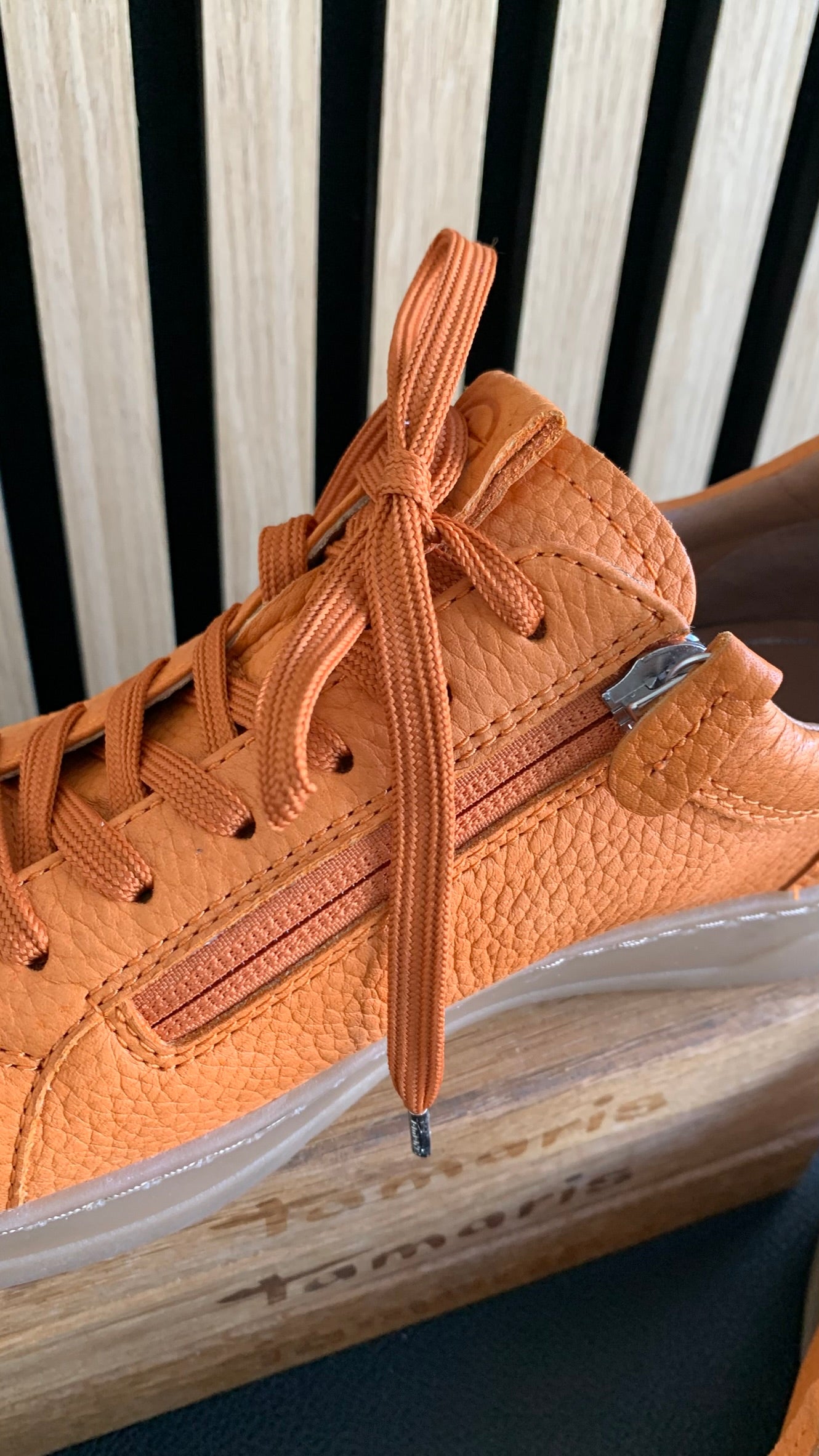 Sneaker