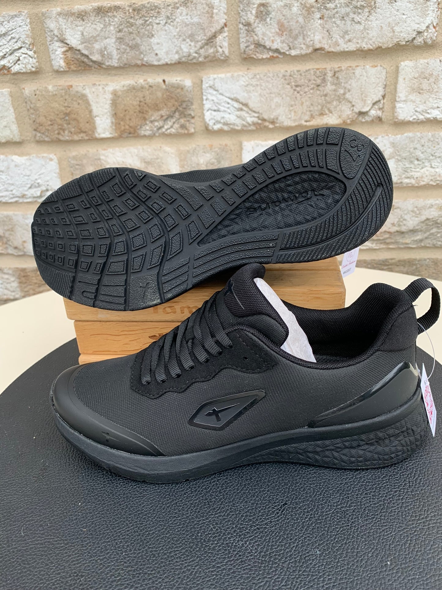 Sneaker