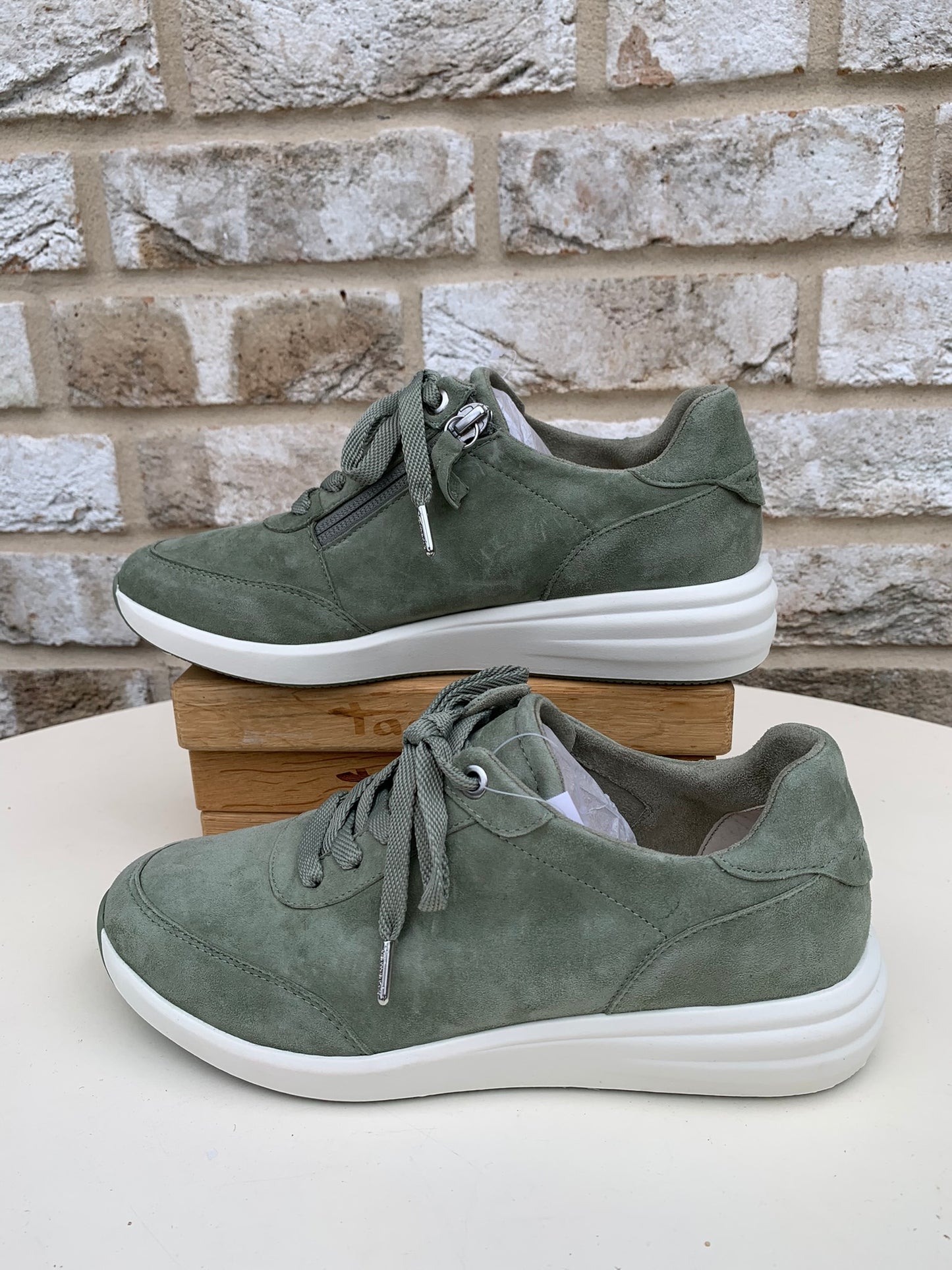 Ledersneaker