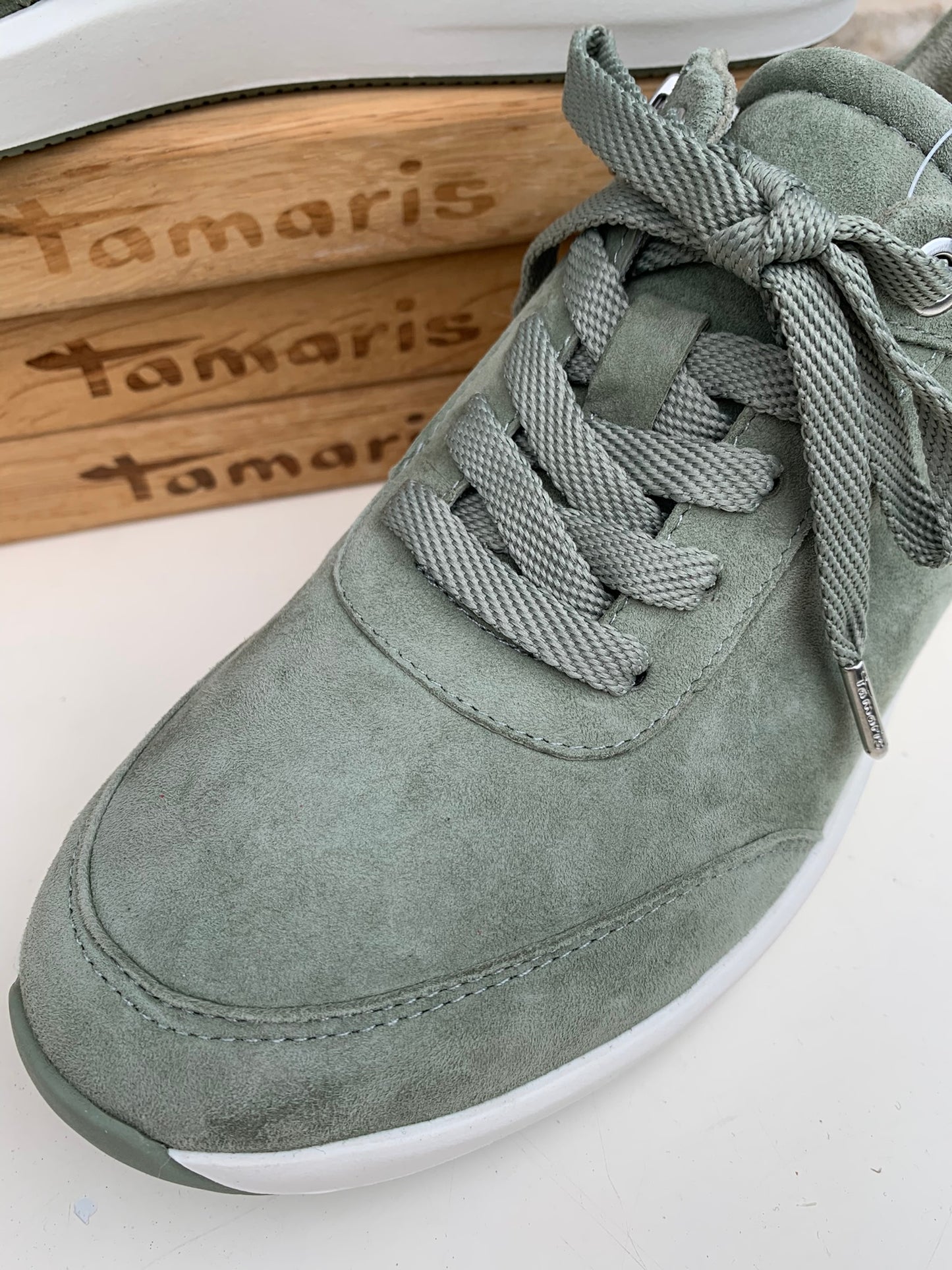 Ledersneaker