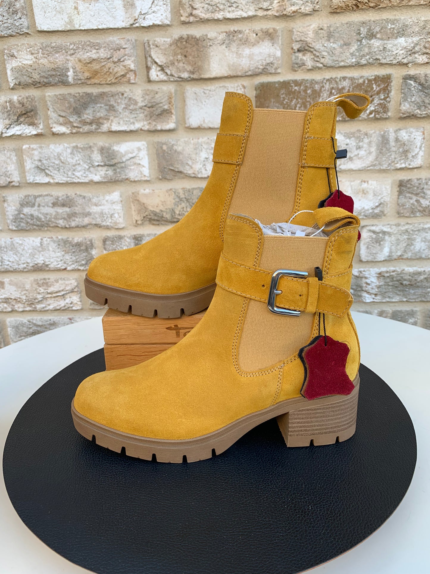 Chelsea Boot