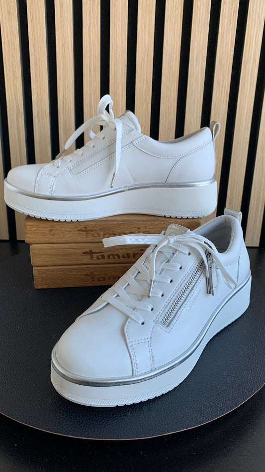 Sneaker Leder