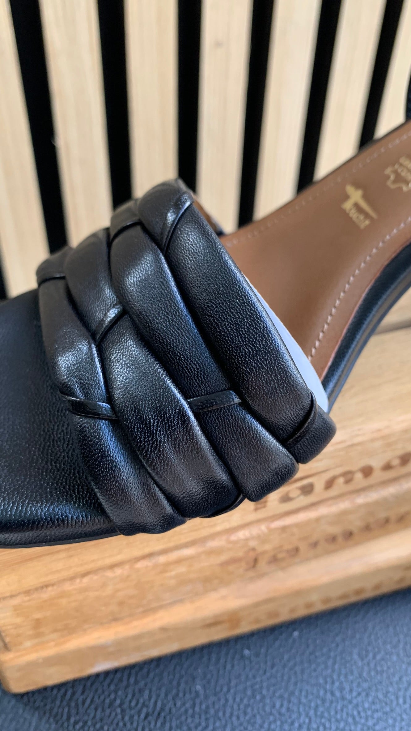 Sandalette