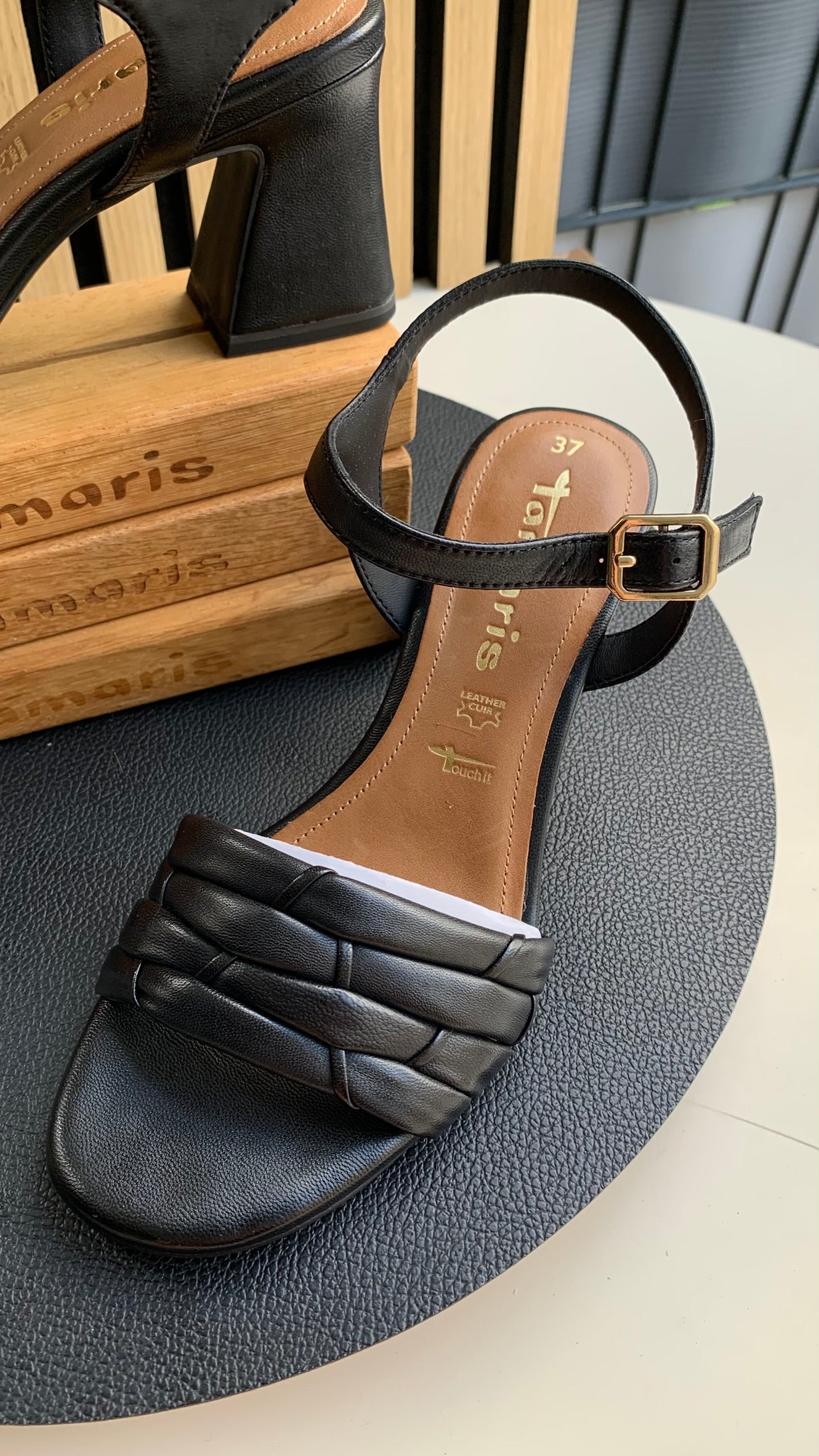 Sandalette