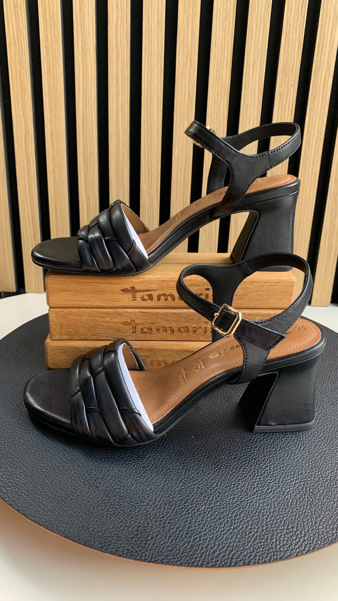 Sandalette