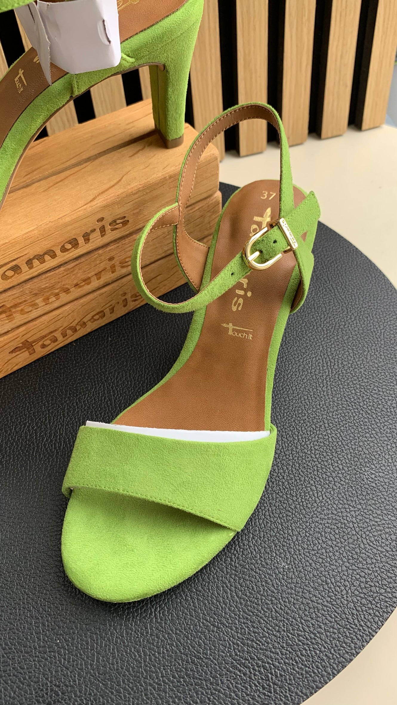 Sandalette